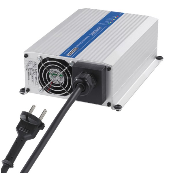 Fahrzeug-Einbauladegerät VOTRONIC VAC 1215 F3A II