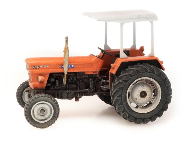 Fertigmodell Fiat 750 Traktor