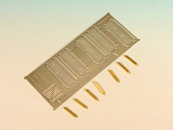 Holzzaun mit Betonpfosten, Bausatz, Ätz- und Gussteile