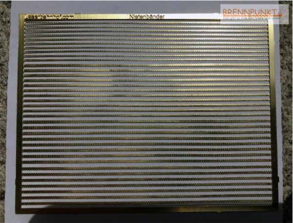 Nietenbänder H0 / H0e - Materialstärke 0,2 mm