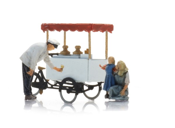 Eisverkäufer mit Mutter und Kind - (3 Figuren) - Spur Z